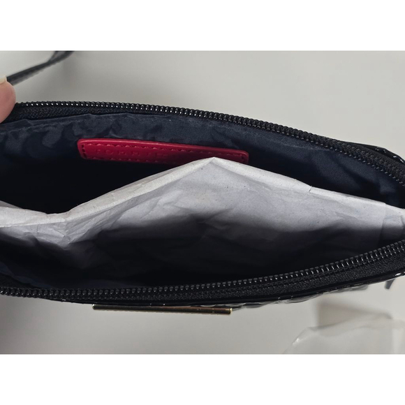 Tommy Hilfiger Women's Black Clutch and Card Holder - Picture 6 of 9